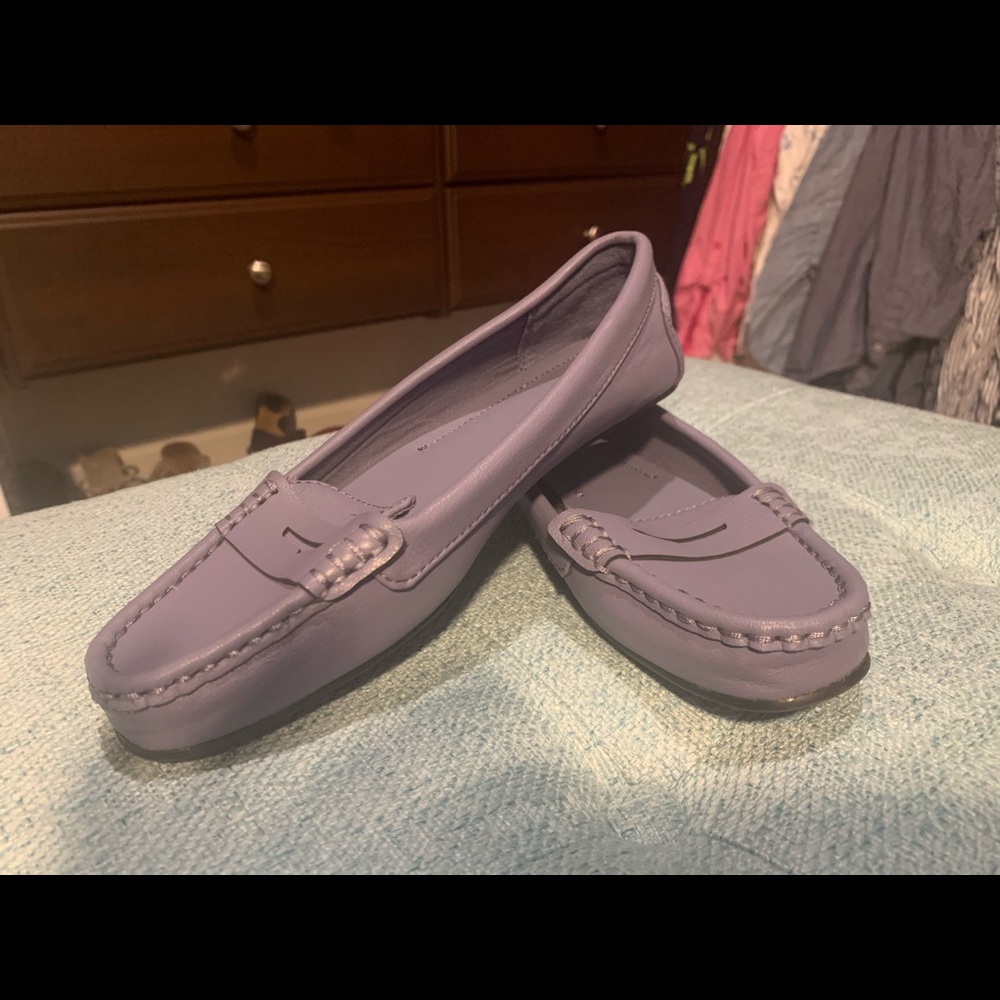 NWOT periwinkle loafers